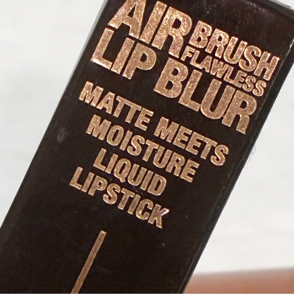 Charlotte Tilbury HONEY BLUR‎ Airbrush Flawless Lip Blur Liquid Lipstick NEW